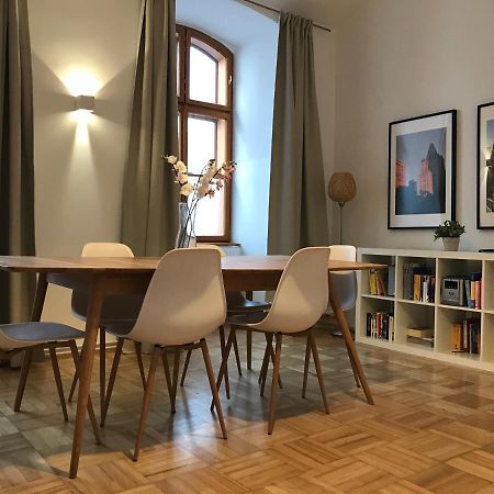 Apartments Near Rathaus Виена Екстериор снимка